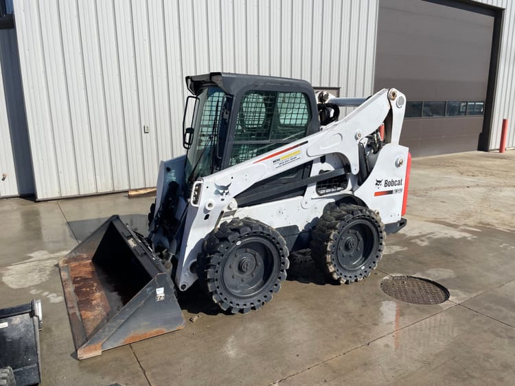 Bobcat S740